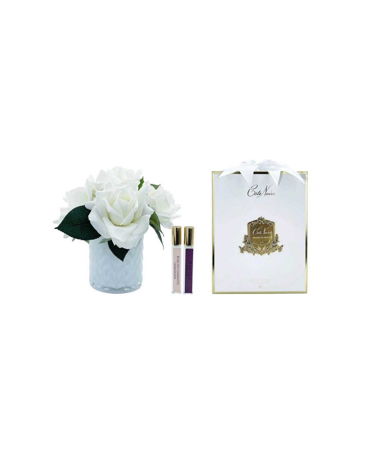 HERRINGBONE FLOWER WHITE Букет белые, белая ваза стекло рельеф "ёлочка", 2 спрея, ВхШхД 21х17х17 с