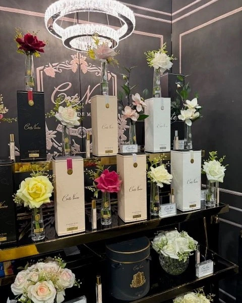SUMMER ROSE GOLD WHITEДиффузор роза, белый, золотой декор, спрей 15 мл