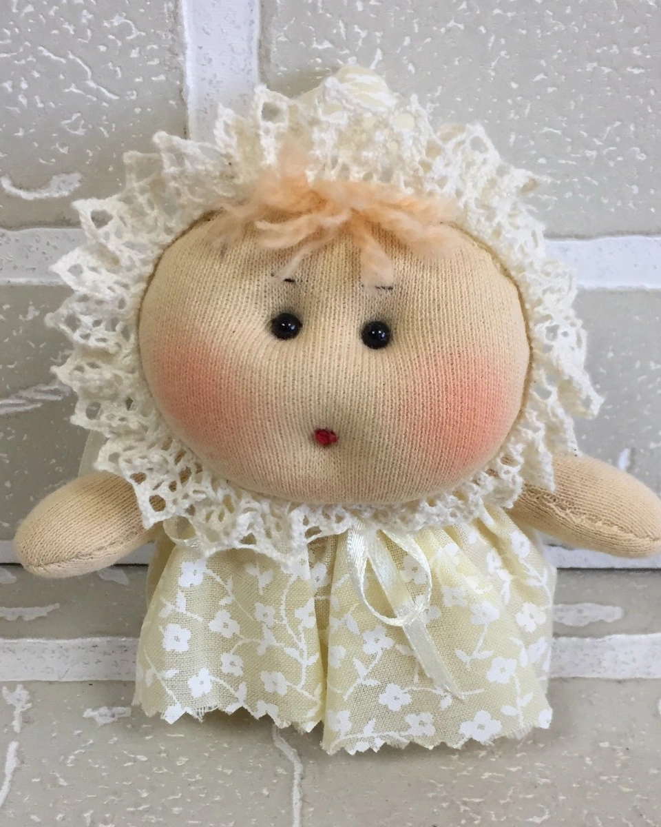 Куколка Лапушка(11*9)Авторская игрушка для интерьера