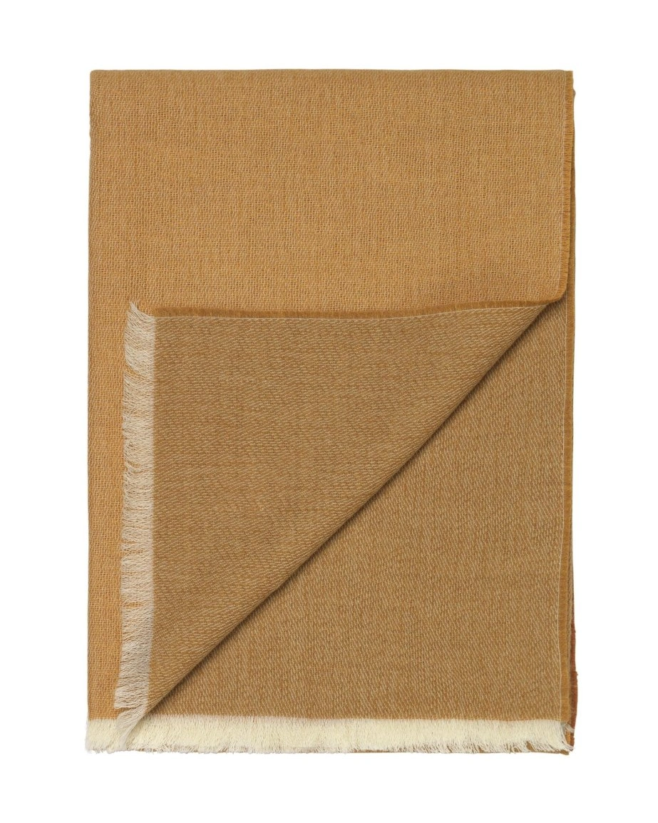 VENICE white/yellow ochre Плед 130/190 74% беби альпака 26% овечья шерсть 675 гр