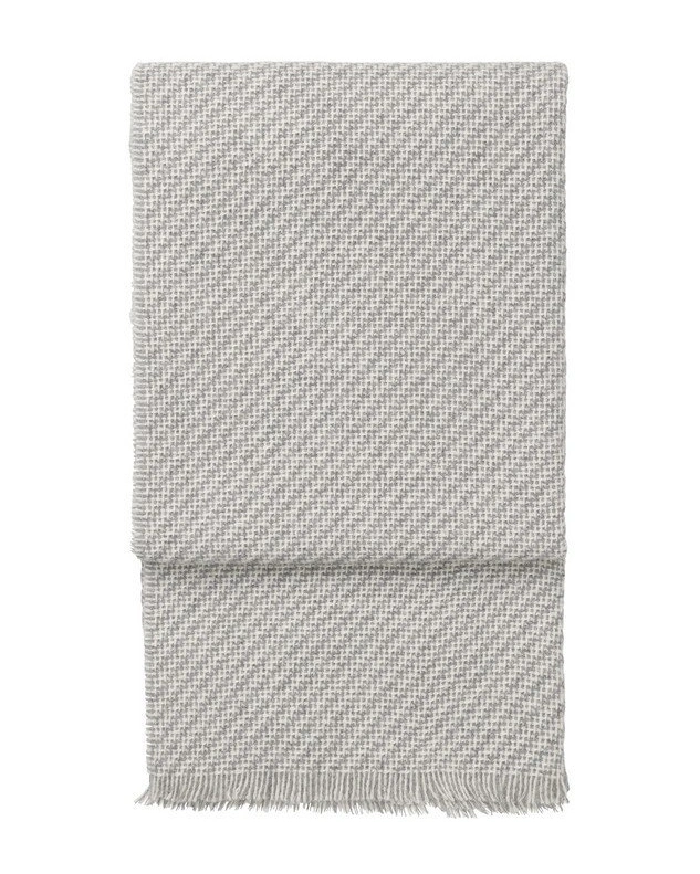 DIAGONAL white/light grey Плед 130/190 35% альпака + 35% шерсть + 30% G84микрофибра 790 гр
