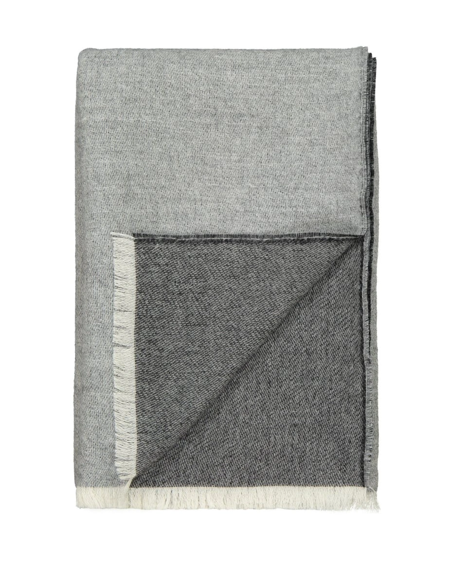 VENICE white/grey Плед 130/190 74% беби альпака 26% овечья шерсть 675 гр