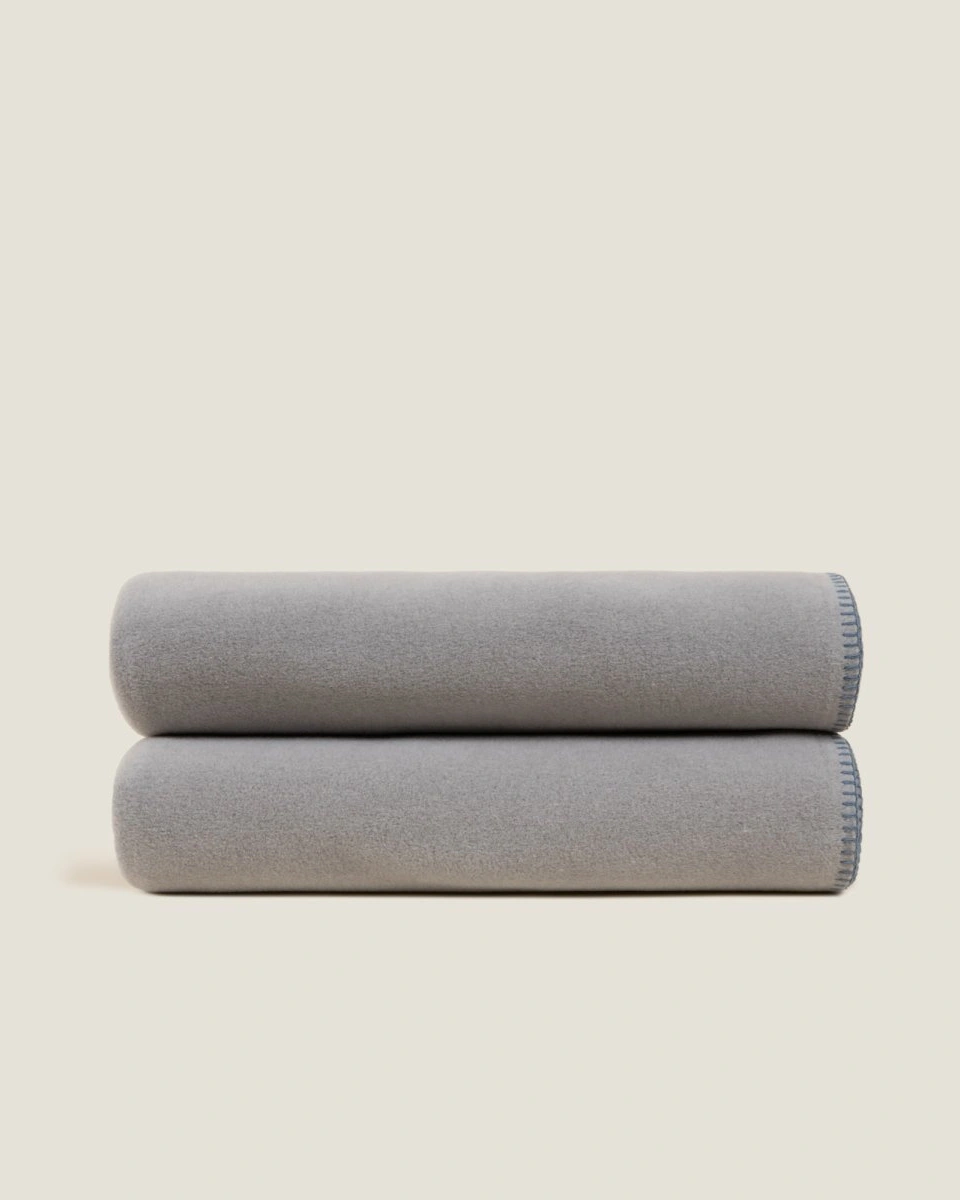 Плед Frati SOFT VISCOSE GRIGIO PERLA, серый, 130x160, вискоза 30% полиэстер 70%, 510г
