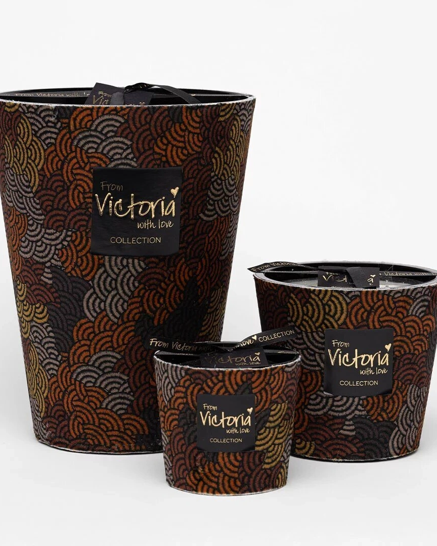 Свеча ароматическая Victoria with Love Velvet funghi 400гр