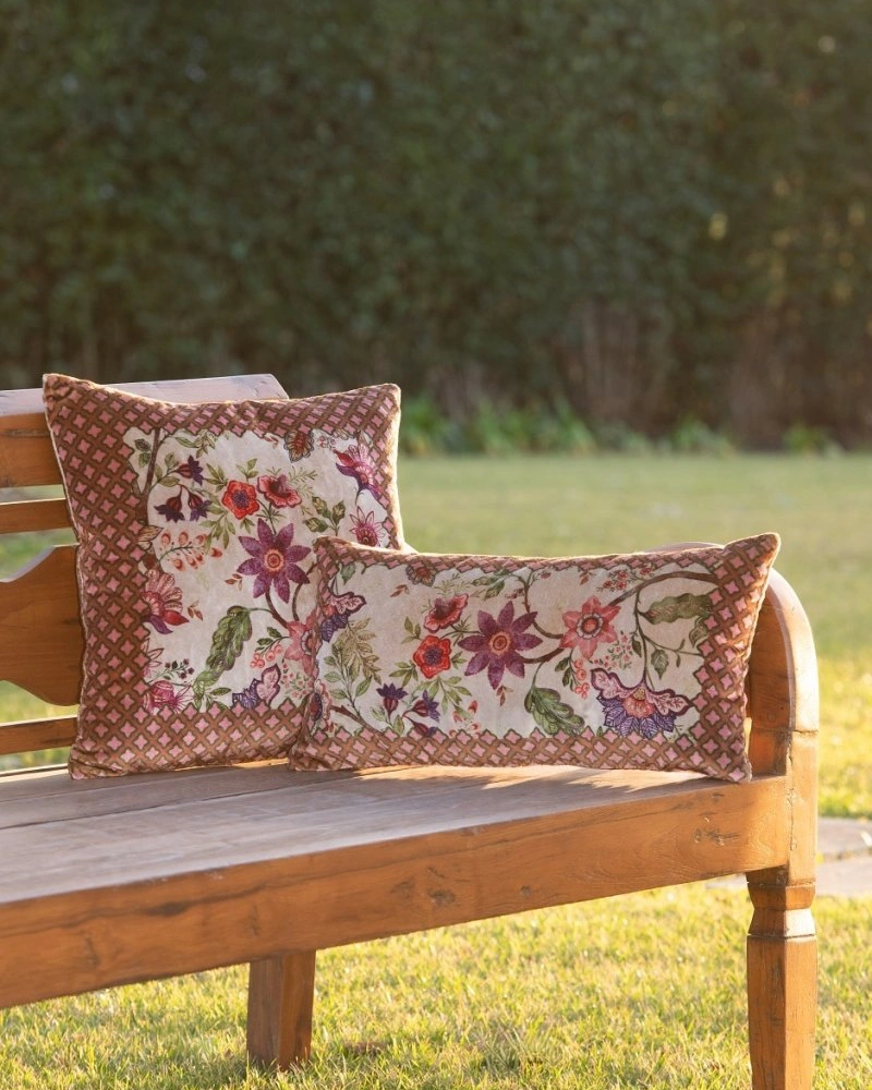 Подушка Frati FLORAL BEIGE, бежевый с красным, 50х50, велюр, полиэстер