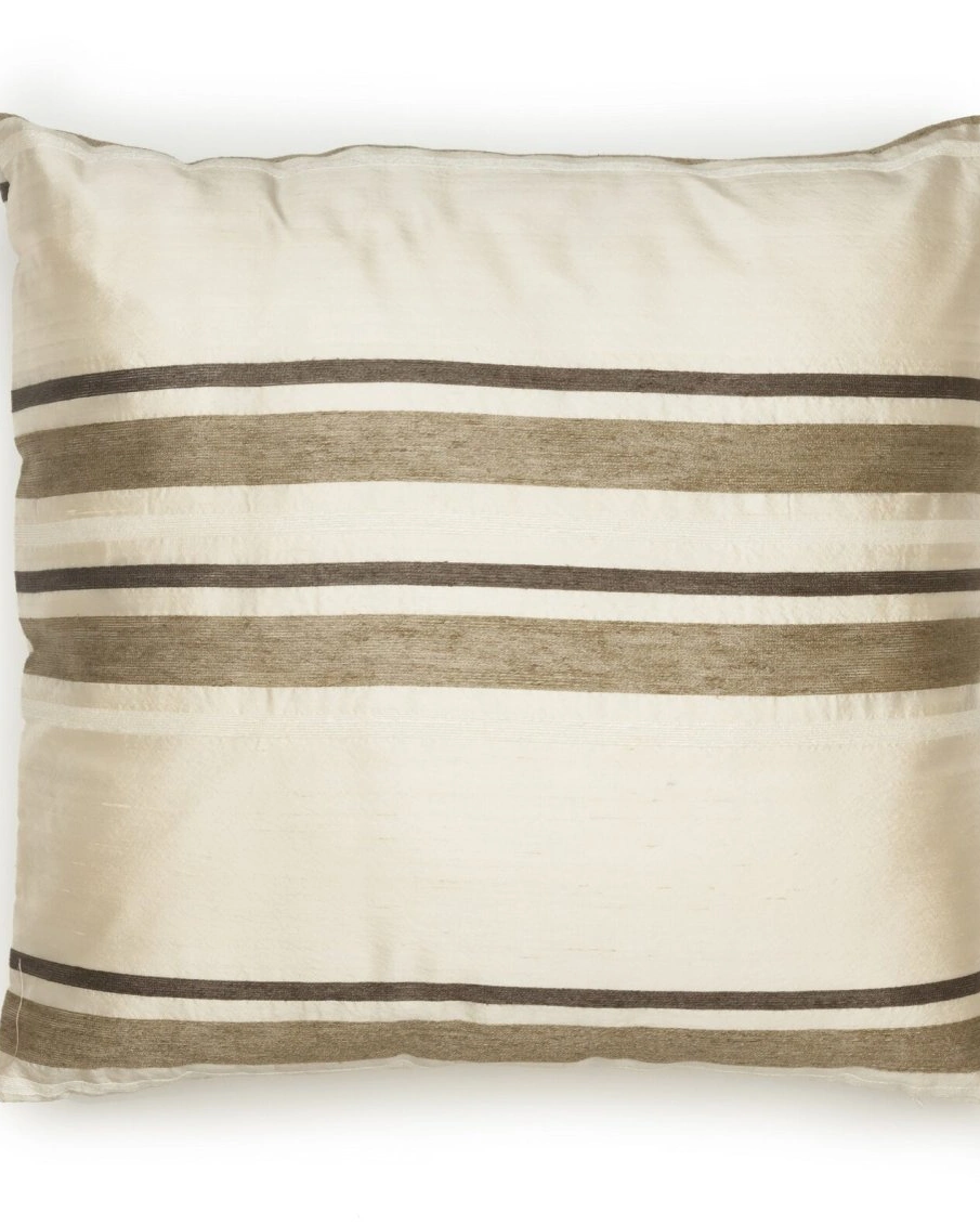 D56PILLOWПодушка декоративная 45/45 95% шелк 5% хлопок, наполнитель конфорель