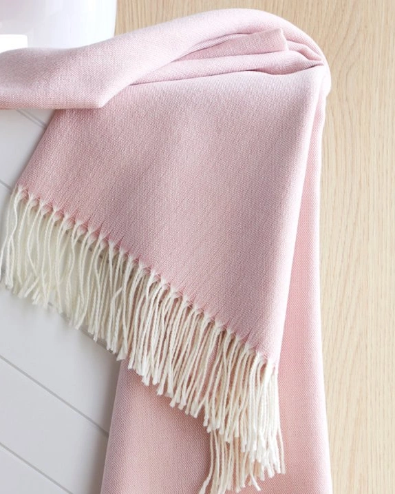 Плед PLUME ROSE розовый 130/170PLUME ROSE шерсть 52% акрил 48%, 110 г/м2