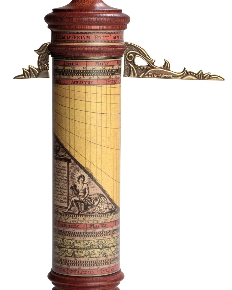 Часы вертикальные Hemisferium Vertical Cylindrical Dial диам 6,5 Н 25,5 см, бронза