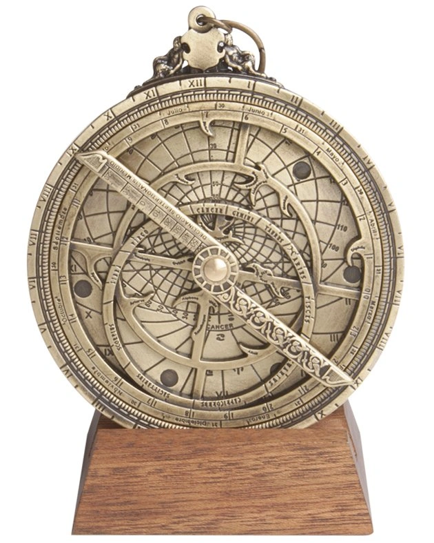 Астролябия Hemisferium Astrolabe диам 10 х 0,7 Высота с базой 12 см, бронза