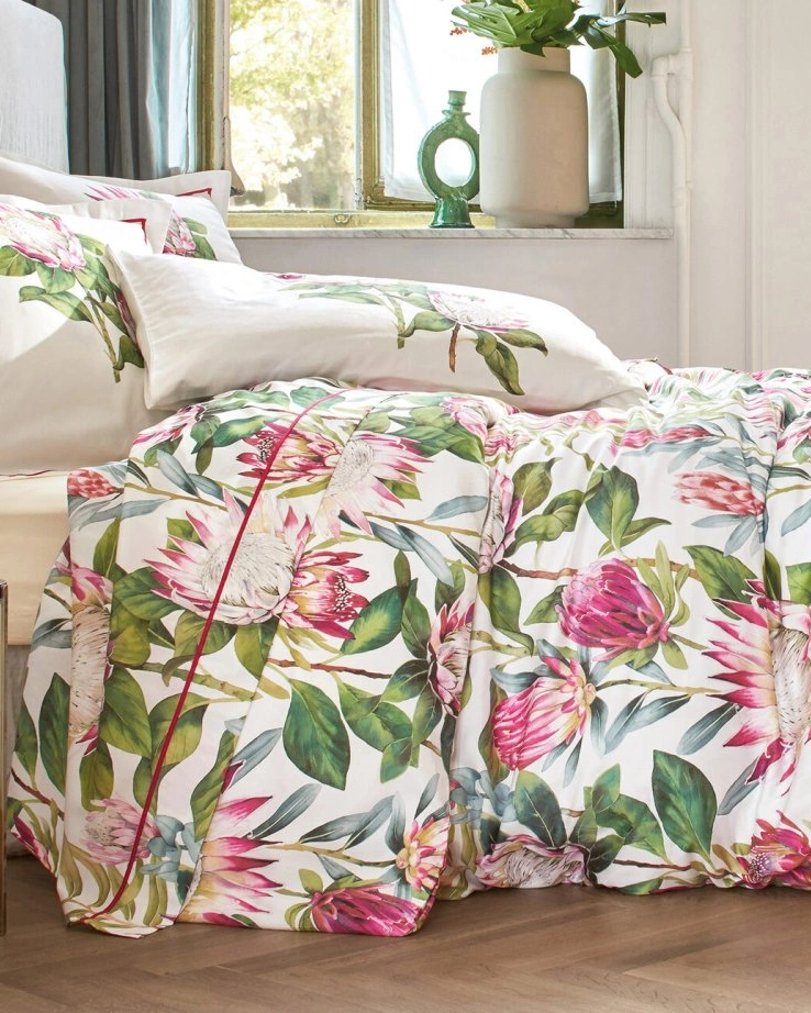 Постельное бельё EXUBERANCE FUCHSIA пододеяльник 200х220 простынь 280х320 наволочка 50х75*2шт