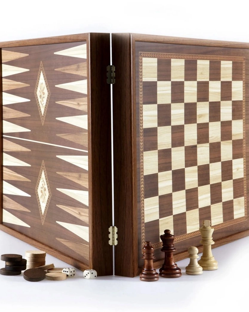 Chess/BackgammonШахматы и нарды 41х41 см орех