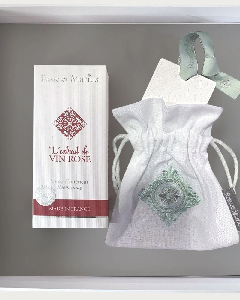COFFRET VIN ROSE Набор спрей парфюмированный 100 мл , диффузор керамический, подарочная коробка