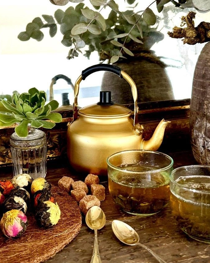 COFFRET INFUSION Набор для травяного чая 1 чайник металл, 2 стакана стекло, травяной сбор 30 гр, гиб