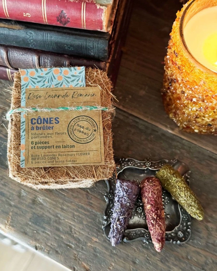 CONES D'INCENSE Конусы ароматические для зажигания набор 6 шт, лаванда, роза, розмарин, латунная под
