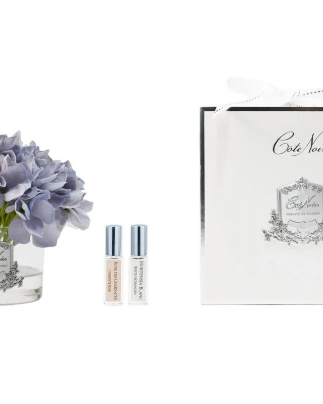 Hydrangeas BlueБукет гортензий, голубой, серебряный декор, 2 спрея по 5 мл