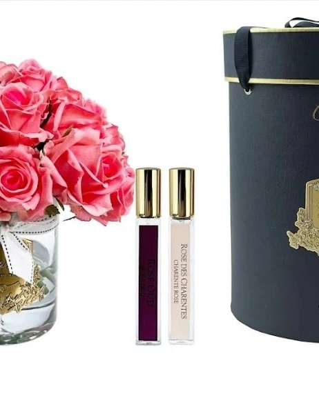 GRAND ROSE BUDS BOUQUETБольшой букет из бутонов роз, 2 спрея по 10 мл, коралловый, золотой декор