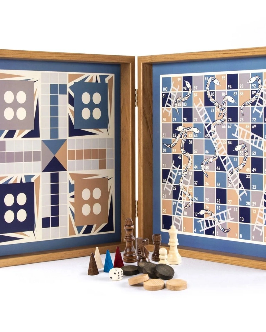 Chess/Backgammon/Ludo/Snakes Шахматы/нарды/лудо/змеи , цвет синий - футляр из орехового дерева