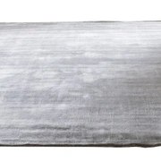 BAMBOO LIGHT GREYКовер 200х300, высота ворса 11-12 мм, 4 кг/м2, ручная работа, цвет светло-серый,
