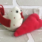 Валентинка Птичка моя (12*13) Авторская игрушка для интерьера