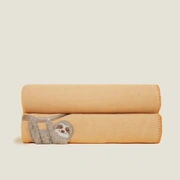 Плед Frati THE SLOTH CREMA, кремовый, аппликация ленивец, 130x160, вискоза 30% полиэстер 70%, 600г
