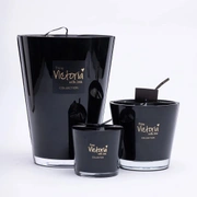 Свеча ароматическая Victoria with Love Glossy black 400гр, выдувное стекло