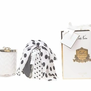 Свеча HERRINGBONE WHITE, платок, 600 гр, соевый воск, время горения 100 ч ВхШхД 21х17х17 см