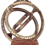 Солнечные часы универсальные Hemisferium Astronomical Ring Dial 10х0,4см высота с базой 12 см, брон