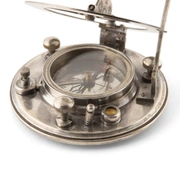 Морской компас AUTHENTIC MODELS диам 9 Н 3см, алюминий, ручная полировка