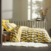 Постельное бельё ARCTIQUE GOLD пододеяльник 155x200, простынь 180х290, наволочки 50х75*2шт