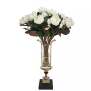 Loose Magnolias whiteВетка с цветами магнолии, белый