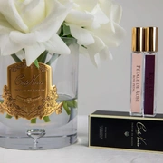 GRAND BOUQUET white BLACK BOX GOLDБольшой букет роз, 2 спрея по 10 мл, белый, ВхШхД 32х26х26 см
