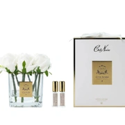 SQUARE 9 ROSE ivory clearБукет 9 роз, белый, квадратная прозрачная ваза, 2 спрея по 5 мл