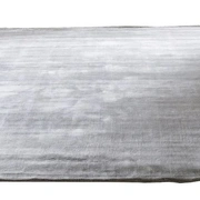 BAMBOO LIGHT GREYКовер 200х300, высота ворса 11-12 мм, 4 кг/м2, ручная работа, цвет светло-серый,