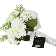 Wrapped Hydrangea BouquetБукет гортензий белый