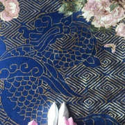 Dragon Florals Blue & GoldКовер 274х183 ручной тафтинг, шерсть +тенсель, высота ворса 13 мм