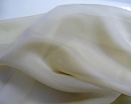 VOILE Тюль бежевая шир 300 см, полиэстер, Италия VOILE Тюль бежевая шир 300 см, полиэстер, Италия