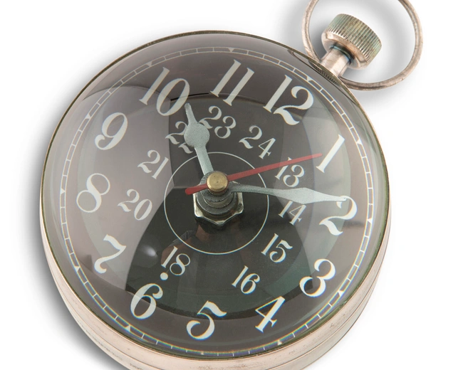 Часы Eye of Time AUTHENTIC MODELS, диам 10 Н 11,5 см, латунь, отделка серебро Часы Eye of Time AUTHENTIC MODELS, диам 10 Н 11,5 см, латунь, отделка серебро