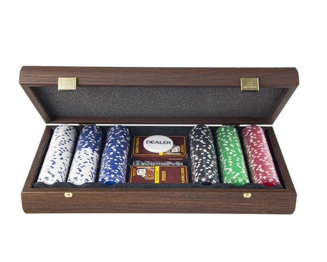POKER SETНабор для покера (карты 300 шт ) темный орех 39х22 см POKER SETНабор для покера (карты 300 шт ) темный орех 39х22 см