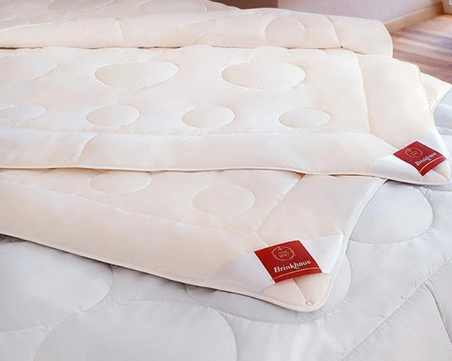 BRINKHAUS Одеяло MAHDI-SATIN, 100% вербл. шерсть,Brinkhaus, Германия