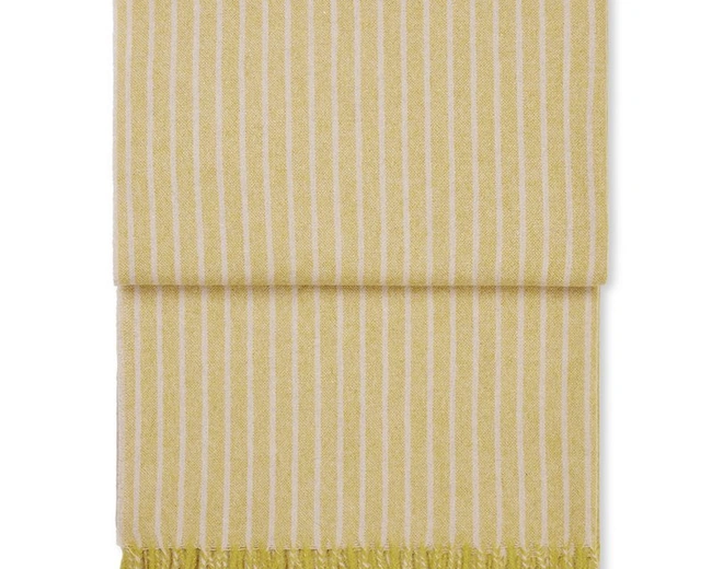 STRIPES light yellowПлед 130/200 , 50% альпака + 40% овечья шерсть + 10% микрофибра, 560 гр STRIPES light yellowПлед 130/200 , 50% альпака + 40% овечья шерсть + 10% микрофибра, 560 гр