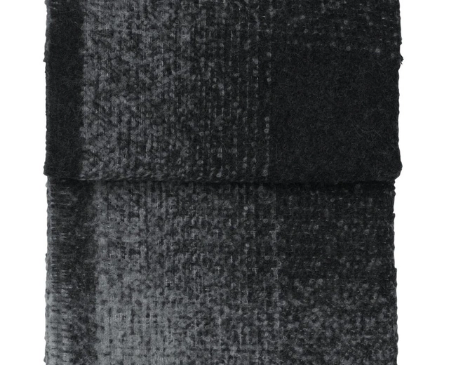 VULCANIC dark grey/light grey Плед 130/190 89% альпака & 11% нейлон 640 гр VULCANIC dark grey/light grey Плед 130/190 89% альпака & 11% нейлон 640 гр