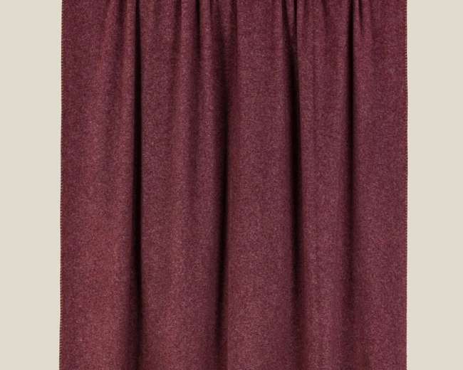 Плед SOFT BAMBOO BURGUNDY с тесьмой BRIGITTE, бордовый, 160х200, бамбук 40% полиэстер 60%, 820г Плед SOFT BAMBOO BURGUNDY с тесьмой BRIGITTE, бордовый, 160х200, бамбук 40% полиэстер 60%, 820г