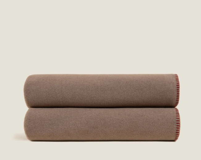 Плед Frati SOFT VISCOSE TORTORA, коричневый, 160x200, вискоза 30% полиэстер 70%, 510г Плед Frati SOFT VISCOSE TORTORA, коричневый, 160x200, вискоза 30% полиэстер 70%, 510г