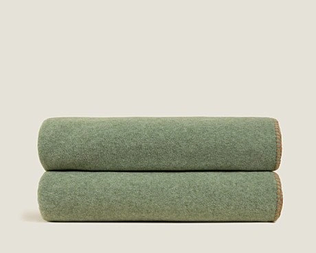 Плед Frati SOFT BAMBOO MUSCHIO, зеленый, 160х200, бамбук 40% полиэстер 60%, 800г Плед Frati SOFT BAMBOO MUSCHIO, зеленый, 160х200, бамбук 40% полиэстер 60%, 800г