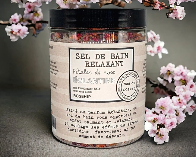 EGLANTINE Соль для ванны 300 гр, цветочный аромат, расслабляющая