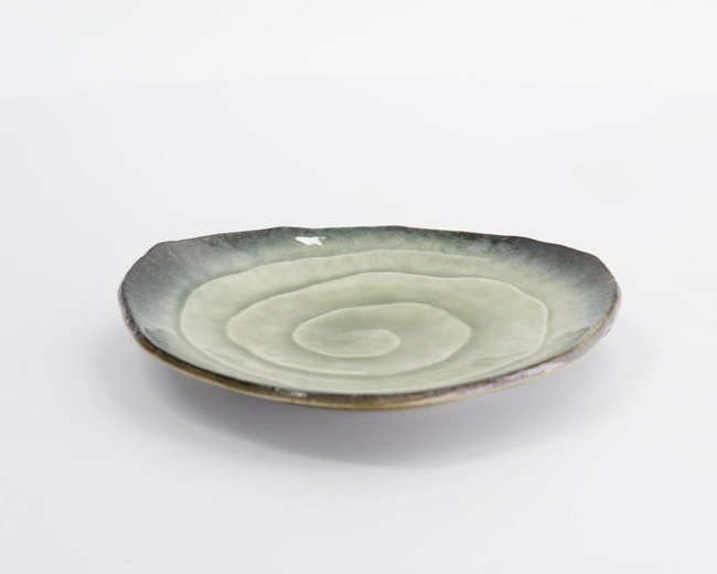 Чаша Yamasaku Green треугольная 16,5x2см, керамика Чаша Yamasaku Green треугольная 16,5x2см, керамика