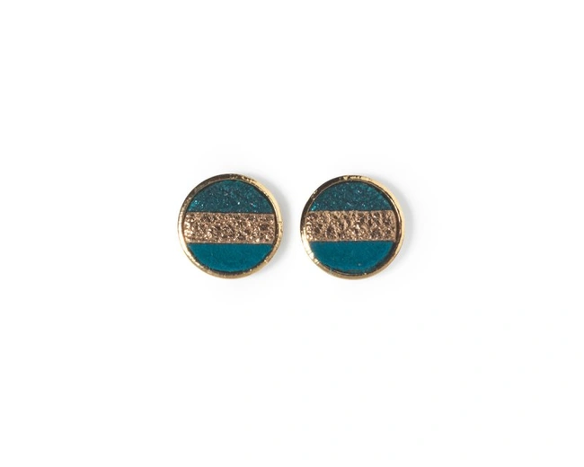 TARA 6 mm Серьги-гвоздики, кожа, латунь, позолотаДиаметр 6 мм