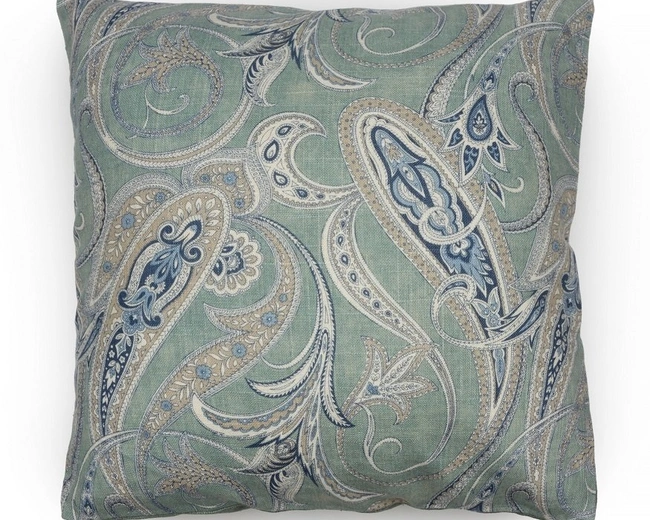 CUSHION Подушка 45/45, 50% лен 50% вискоза, оборотная сторона шелк, внутренняя подушка - чехол хлопо