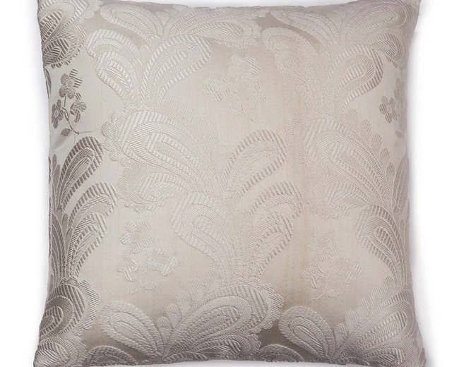 CUSHION Подушка 45/45 шелк жаккард, наполнитель конфорель