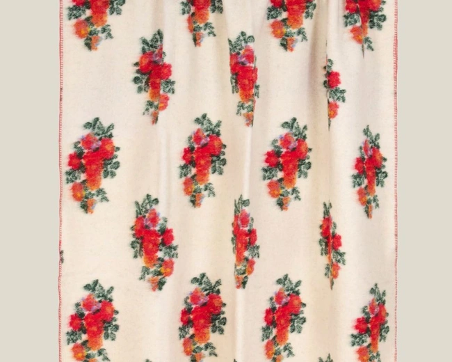 Плед MARY FLOWER WHITE 150x200 шерсть 55% полиэстер 45%, 1070г